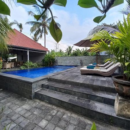 Bobo Bungalow Lembongan Esterno foto