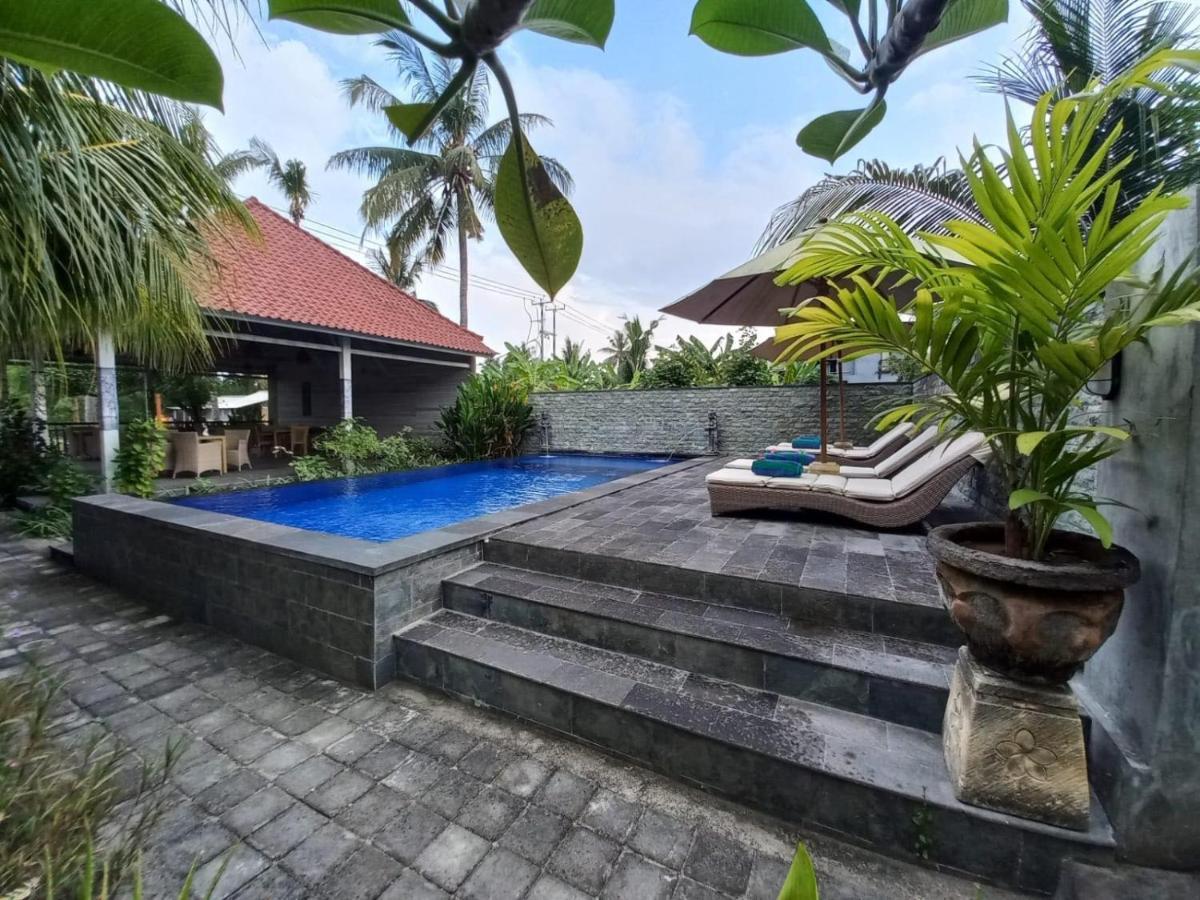 Bobo Bungalow Lembongan Esterno foto