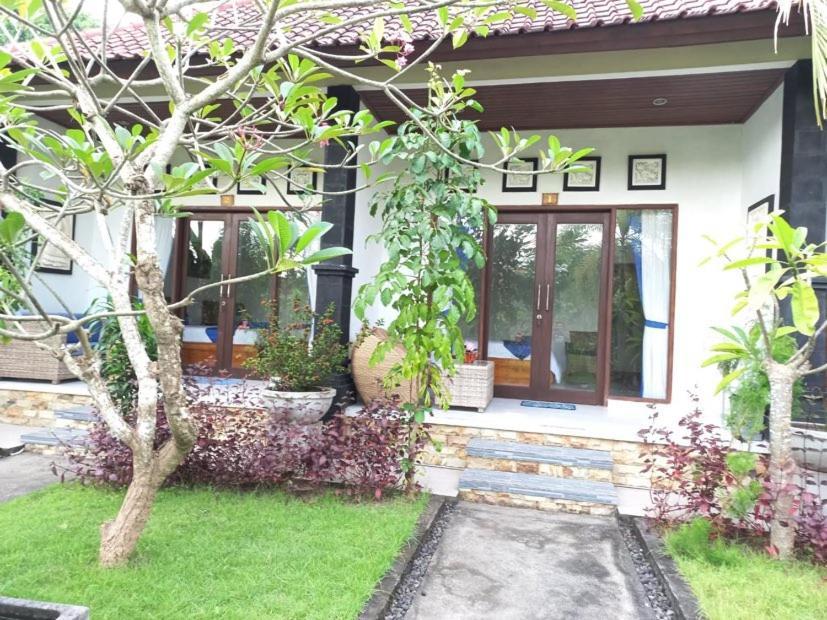 Bobo Bungalow Lembongan Esterno foto