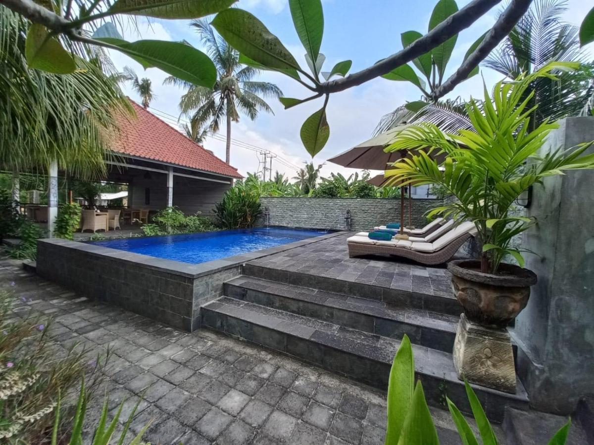 Bobo Bungalow Lembongan Esterno foto